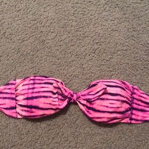 Strapless Victoria’s Secret bikini top
